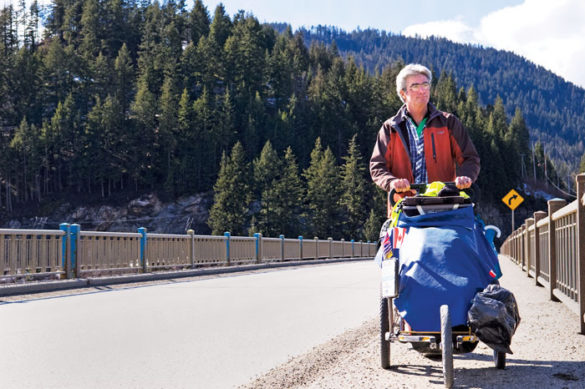 دور دنیا در یازده سال